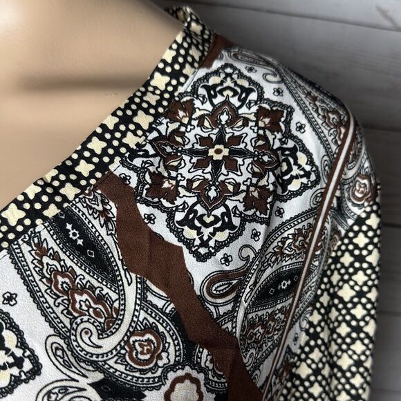 Belle Boho Kim Gravel Blouse - Picture 4 of 13